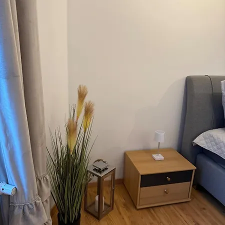 Appartement Unterkunft, Ruhige Lage Auf Der Insel Niederwerth