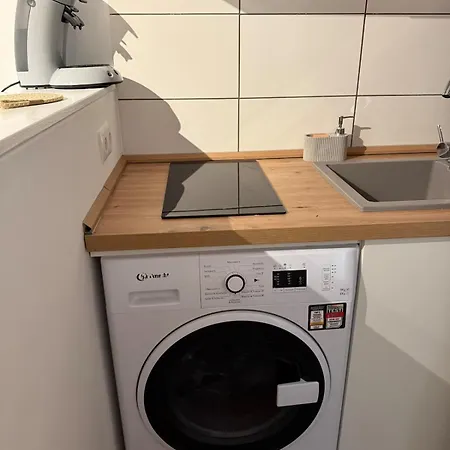 Unterkunft, Schoene Lage Auf Der Insel * Niederwerth