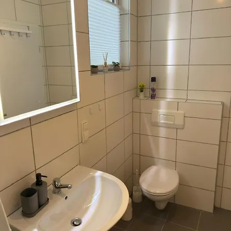 Unterkunft, Schoene Lage Auf Der Insel Appartement Niederwerth