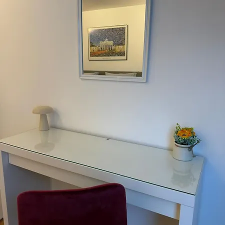 Appartement Unterkunft, Schoene Lage Auf Der Insel